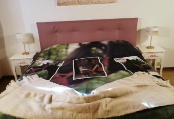 Tenuta I Ginepri has Balcony rooms