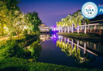 Good Times Resort Kanchanaburi has Balcony rooms