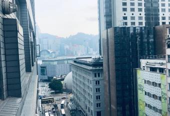 Kyoto Guest House (15/F) has Balcony rooms