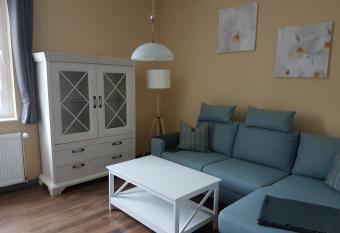 Ferienwohnungen Harz - Wieda allows 18 year olds to book a room