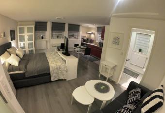 Haus Koch allows 18 year olds to book a room