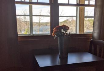 Lake Shore Farm Inn allows 18 year olds to book a room