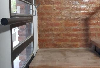 Kupal Departamentos allows 18 year olds to book a room