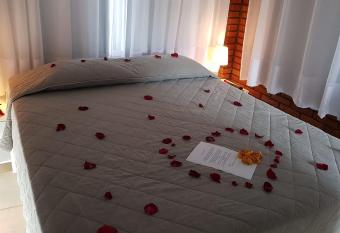 Pousada Ponta do Lobo allows 18 year olds to book a room