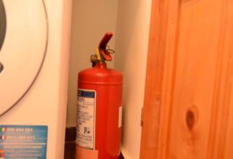 Apartments Kaloj has rooms with a private hot tub