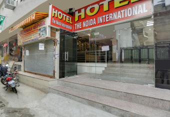 OYO 63355 Glorify Hotel allows 18 year olds to book a room