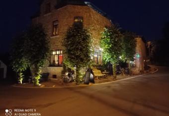 L ancienne Boulangerie allows 18 year olds to book a room