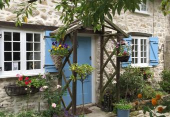 Blue Shutters allows 18 year olds to book a room