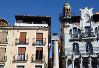 Apartamentos Plaza del Torico Teruel has Balcony rooms