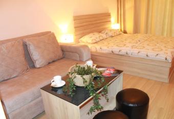 Orbi Palace - Orbi Deluxe has Balcony rooms