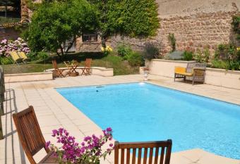 Les Jardins de l Hacienda has Balcony rooms