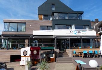 ACQUA Strande Yachthotel & Restaurant allows 18 year olds to book a room