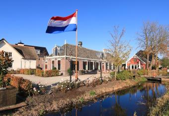 Small Luxury Boutique Hotel Wilma J has Balcony rooms