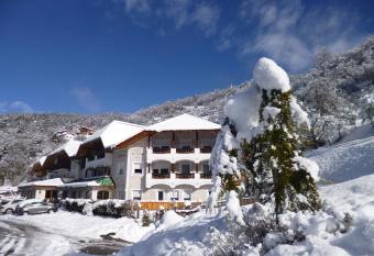 Hotel Hubertusstube has Balcony rooms