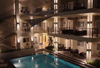 Rovira Suites allows 18 year olds to book a room