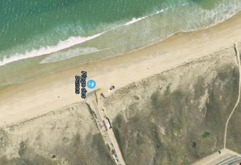 R  sidence le Clos des Dunes allows 18 year olds to book a room