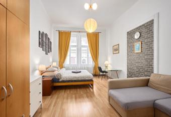 Old Town & Parking has Balcony rooms