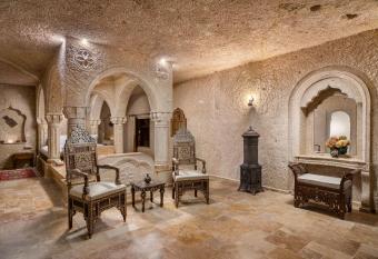 AJWA Cappadocia has rooms with a private hot tub