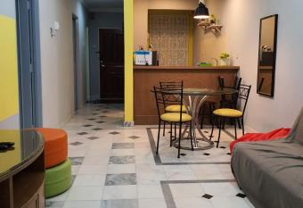 VA Homestay Penang,Bayu Emas 2 rooms Apartment,Batu Ferringhi allows 18 year olds to book a room