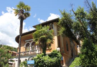 Apartments Ines Komel has Balcony rooms