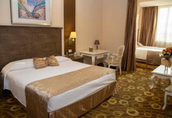 Imperial Palace Hotel Yerevan has Balcony rooms