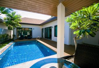 Thaiya Pool Villa allows 18 year olds to book a room