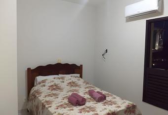 Ap 10 DO CANTINHO DO SOSSEGO allows 18 year olds to book a room