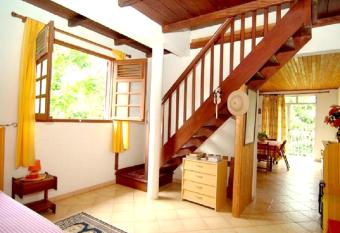 Appartement d une chambre avec jardin clos et wifi a Le Robert a 2 km de la plage has Balcony rooms