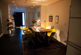 the birdy mountains luxury lodge has Balcony rooms