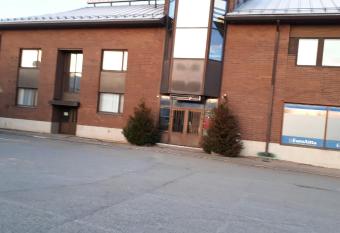 Majoitus Hermanni allows 18 year olds to book a room