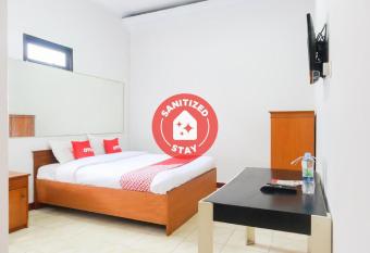 OYO 2030 Melawai Homestay allows 18 year olds to book a room