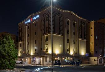 Holiday Plus Hotel Suites Al Marwa -                                    has Balcony rooms