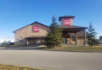 Motel 6-Innisfail, AB allows 18 year olds to book a room
