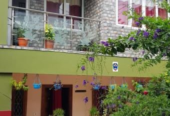 Abhi s homestay has Balcony rooms