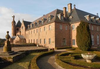 H  tel-Restaurant Mont Sainte-Odile has Balcony rooms