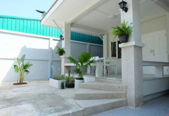                                                                        BaanChananya has Balcony rooms