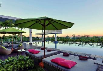 Mercure Serpong Alam Sutera allows 18 year olds to book a room