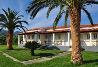 Liberty s Studios has Balcony rooms