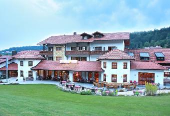 Wellness- und Wohlf  hlhotel Waldeck has Balcony rooms