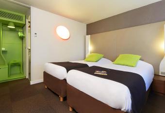 Campanile Limoges Nord allows 18 year olds to book a room