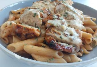 Royal Highness Lux Guesthouse allows 18 year olds to book a room