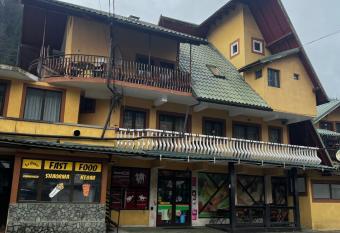 Pensiunea Dalia Voineasa has Balcony rooms