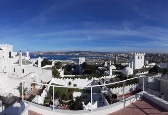 Bab El Fen has Smoking rooms