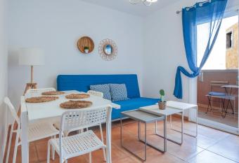 Center Holiday Corralejo has Balcony rooms