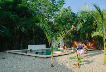 Nopalero Hostel allows 18 year olds to book a room