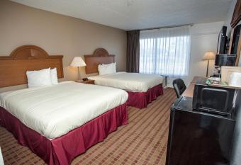 Express Inn & Suites has Smoking rooms