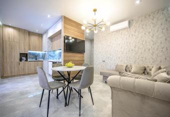                                                       allows 18 year olds to book a room