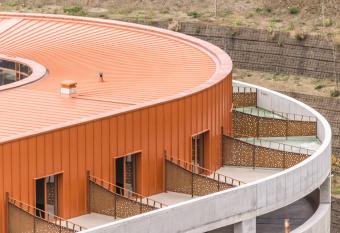 Aparthotel ParKHo has Balcony rooms