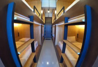 Jaidee Cafe & Hostel Chiangrai has Balcony rooms