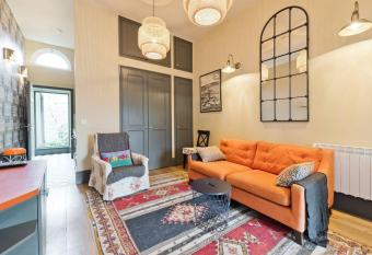 The Manor Suite at Moyglare House allows 18 year olds to book a room